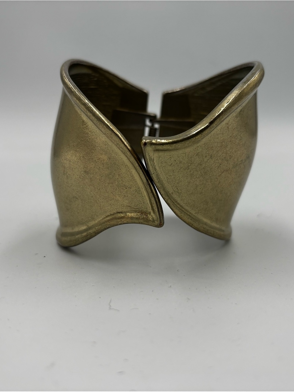VTG Brutalist Silver Hinged Cuff Statement Wave Clamper Bracelet Avant Garde